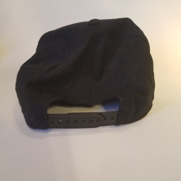 Snap back Emoji Ball Cap, Youth size nwot - Picture 2 of 3